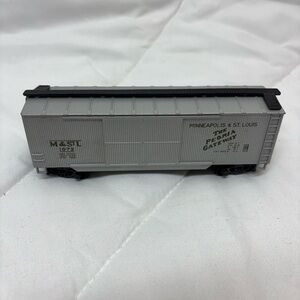 Model Power HO Scale Minneapolis & St. Louis, The Peoria Gateway Box Car.